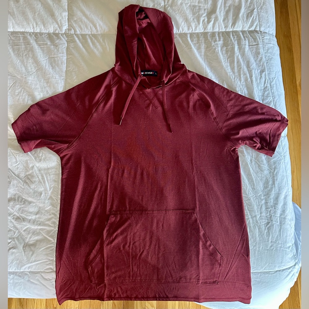 men’s maroon short sleeve hoodie